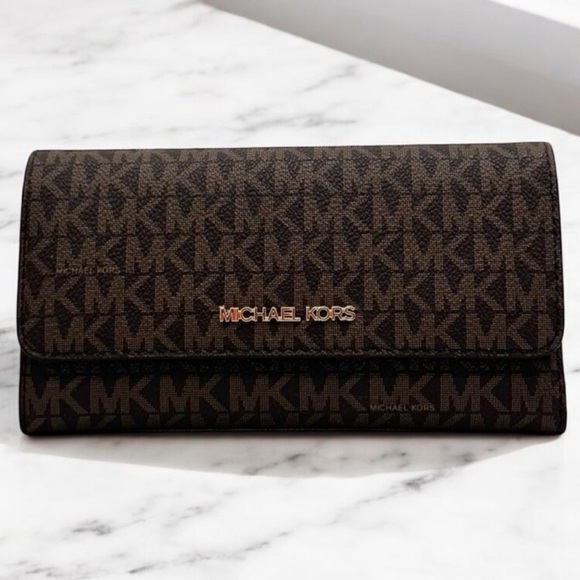 Michael Kors Large Jet Set Travel Signature Wallet Brown - Picture 2 of 8